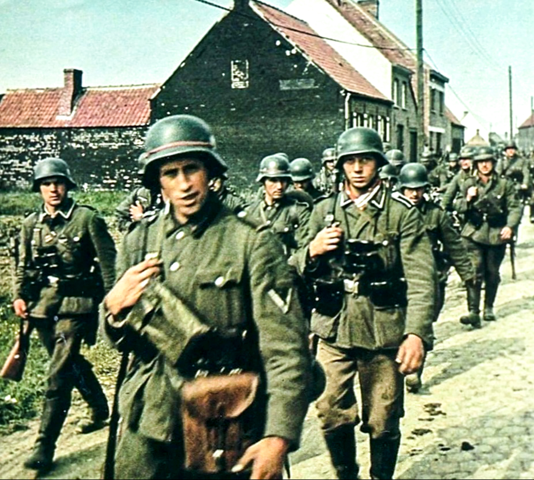 Переходя советскую границу, солдаты и офицеры Вермахта были уверены, что война в России будет повторением боевых действий в Европе