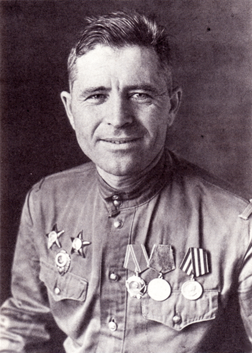 -      (1909-1976),   