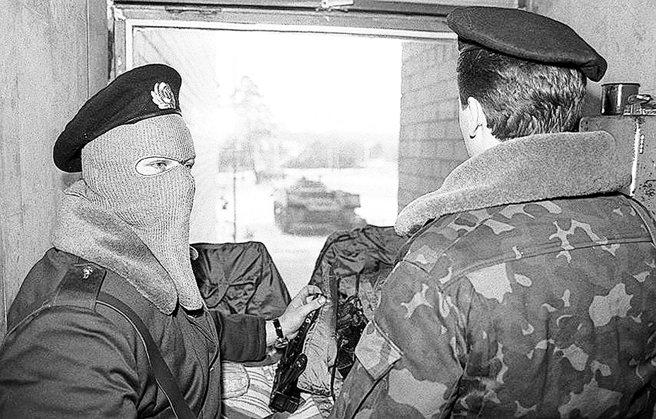 Болеслав Макутынович и Владимир Разводов обвинялись в преступлениях против человечности и военных преступлениях